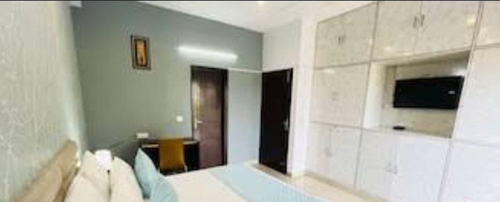 3.5 BHK Independent House For Rent in Sector 12