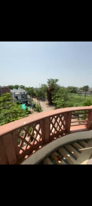 4 BHK Builder Floor For Sale in Rampuri