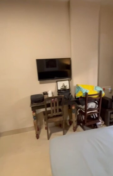 Living Room in 3 BHK Apartment at Andheri West – for Rent