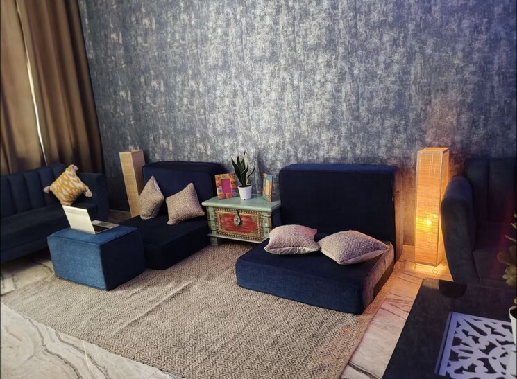 Living Room, greater kailash i 5 Bedroom 300 Sq.Yd. Builder Floor In Greater Kailash I Delhi 8765304