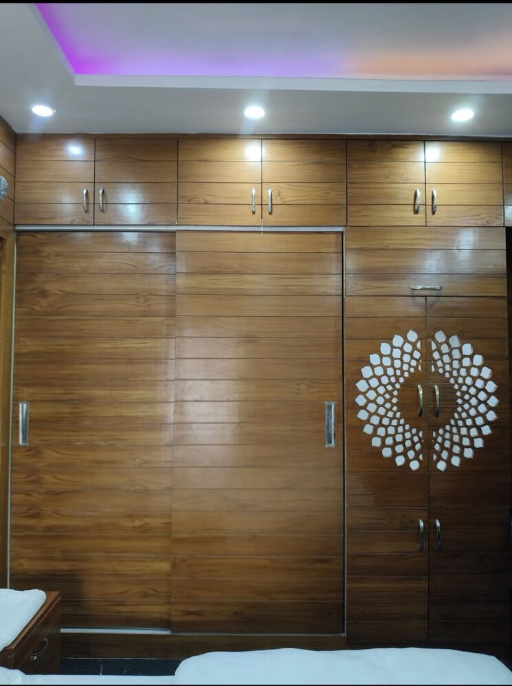 undefined, greater kailash i 5 Bedroom 300 Sq.Yd. Builder Floor In Greater Kailash I Delhi 8765304