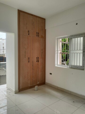 Room in 1 BHK Builder Floor at Hsr Layout – for Rent