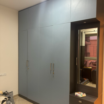 Room in 2 BHK Apartment at Hiranandani Evita Bannerghatta Road, Hulimavu – for Rent
