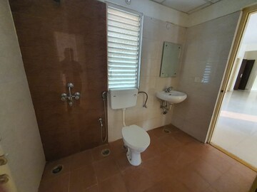 Attached Bathroom in 3 BHK Apartment at Sushant Golf City – for Rent