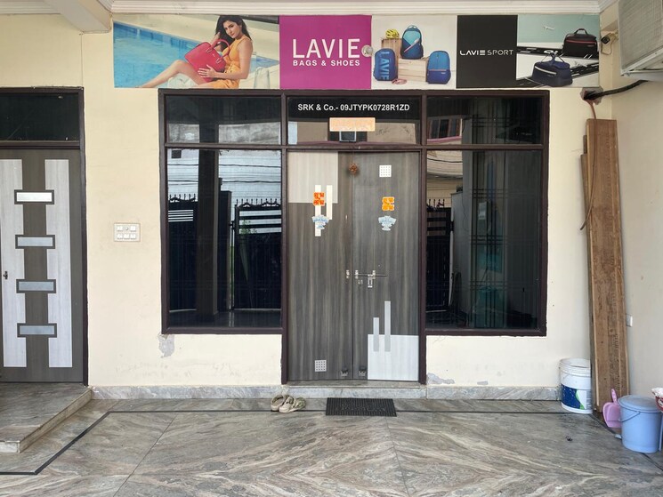 Exterior View, gomti nagar Commercial Office Space 1200 Sq.Ft. In Gomti Nagar Lucknow 8765332