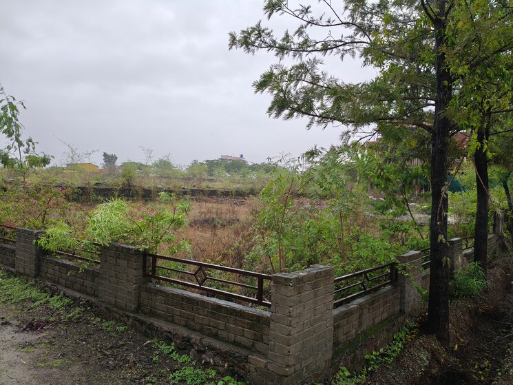 undefined, by-the-lake  4200 Sq.Ft. Plot In Shirwal Pune 8765340