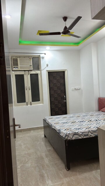 1 BHK Builder Floor For Rent in Niti Khand I