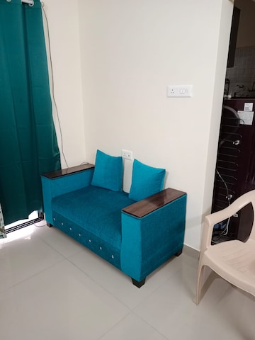 Master Bedroom in 1 BHK Apartment at Eden Garden CHS, Viman Nagar – for Rent