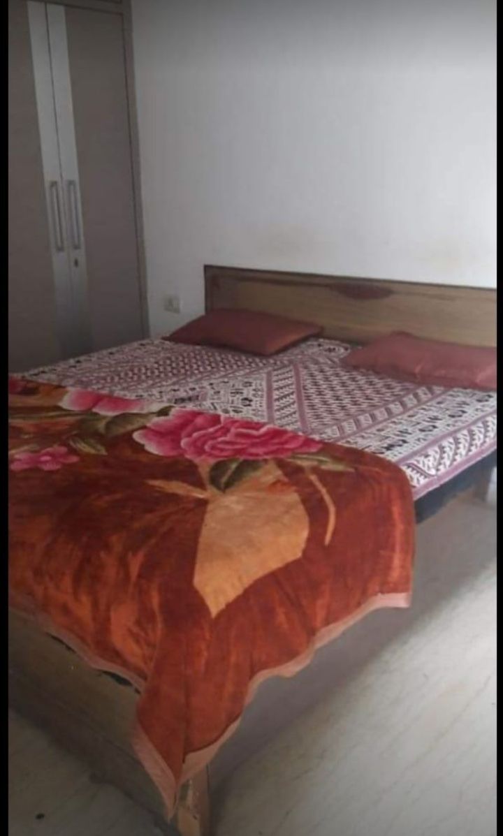 2 BHK Builder Floor For Sale in Lajpat Nagar II