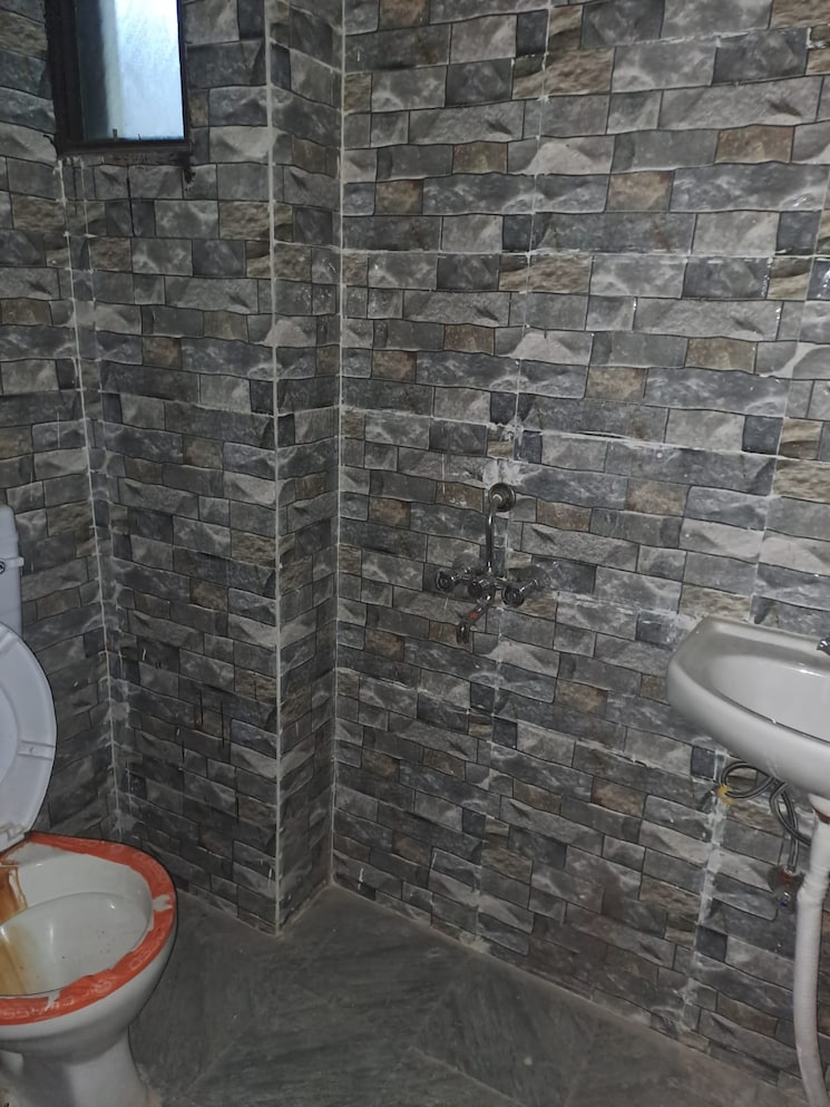 Bathroom, happy-home-noida 1 Bedroom 650 Sq.Ft. Apartment In Sector 73 Noida 8765408