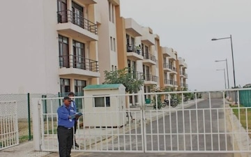 3 BHK Builder Floor For Sale in Wave City, Wave City