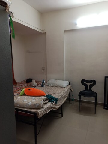 Room in  Pg at Lower Parel West – for Rent