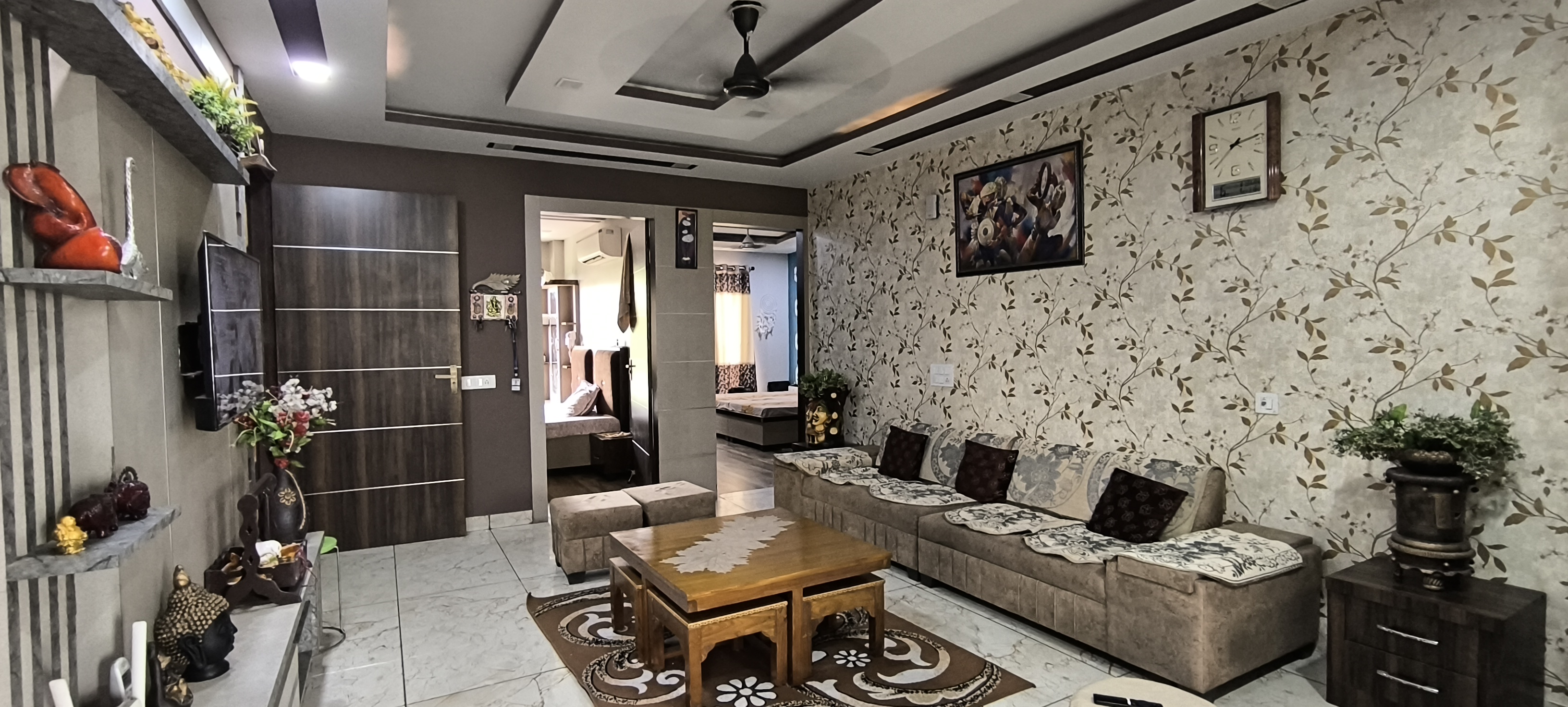 3 BHK + Servant Room,Extra Room Apartment For Sale in BPTP Amstoria Country Floor
