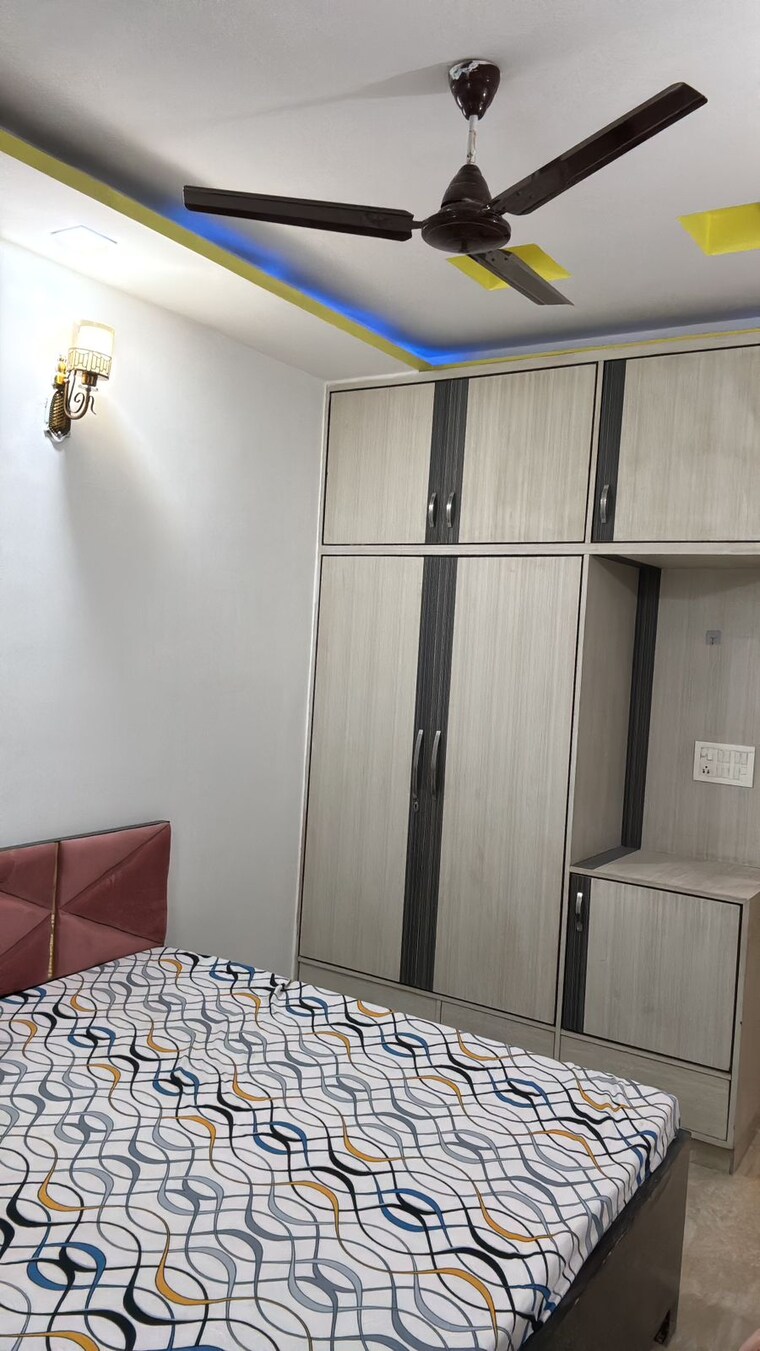 Bedroom, shakti khand 2 2 Bedroom 1100 Sq.Ft. Builder Floor In Shakti Khand 2 Ghaziabad 8765419