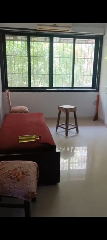 Furnished Amenities in 1 BHK Apartment at Pradnya Apartment Vakola, Vakola – for Rent