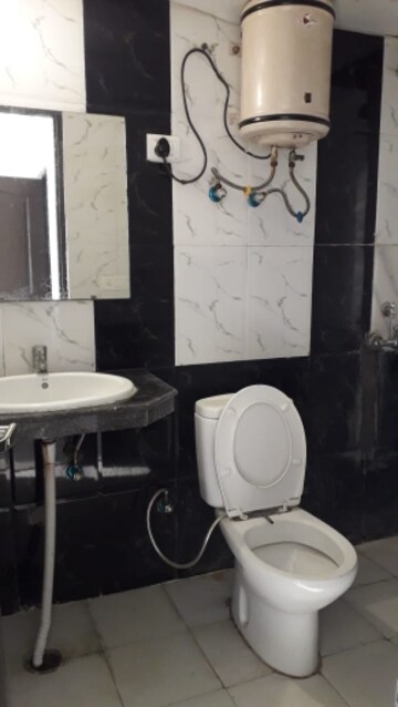 Bathroom in 2 BHK Builder Floor at Sector 41 – for Rent
