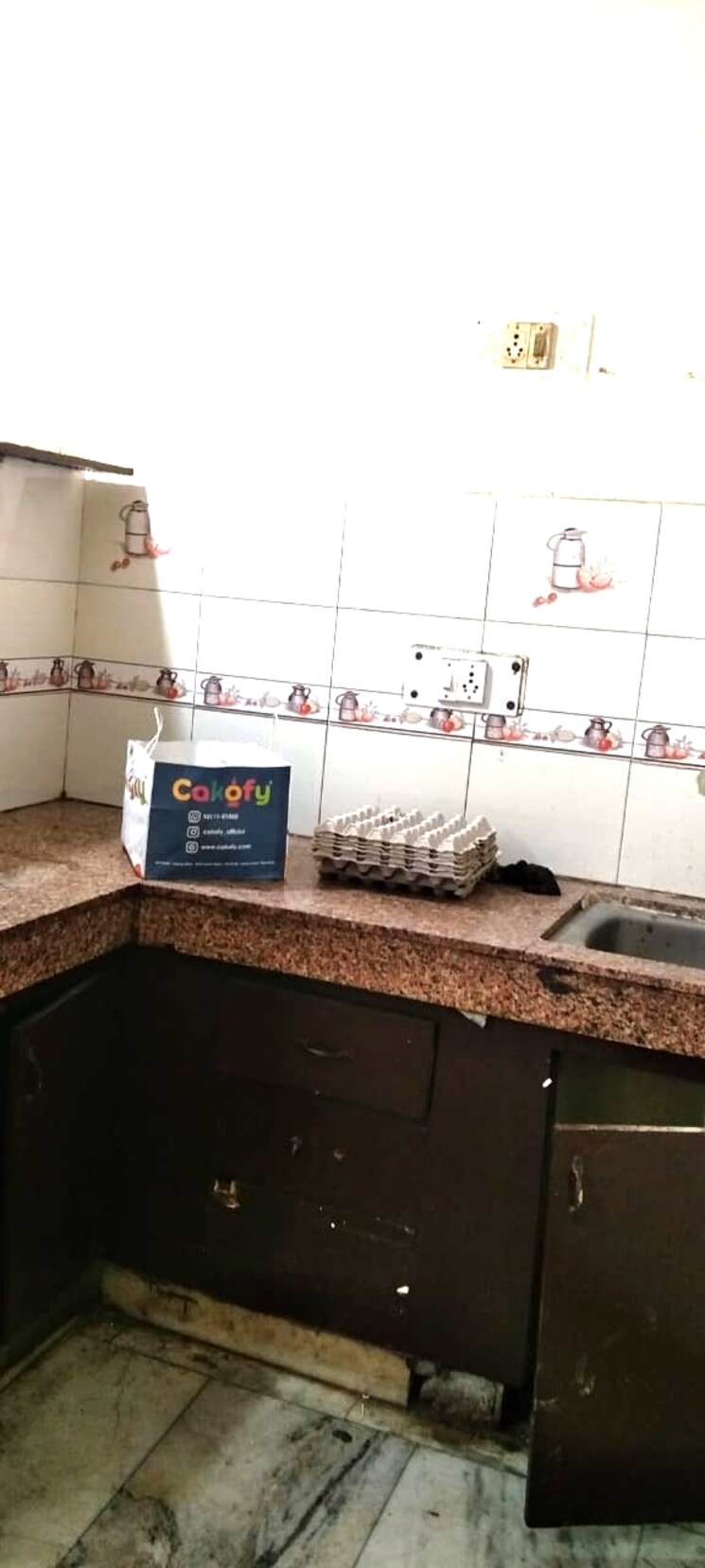 Kitchen, kishangarh 1 Bedroom 550 Sq.Ft. Builder Floor In Kishangarh Delhi 8765446