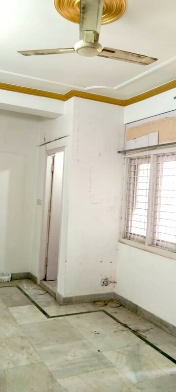 Building Lobby in 2 BHK Builder Floor at Kishangarh – for Rent