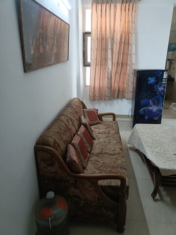 2 BHK Apartment For Rent in Shree Vardhman Mantra, Sector 67
