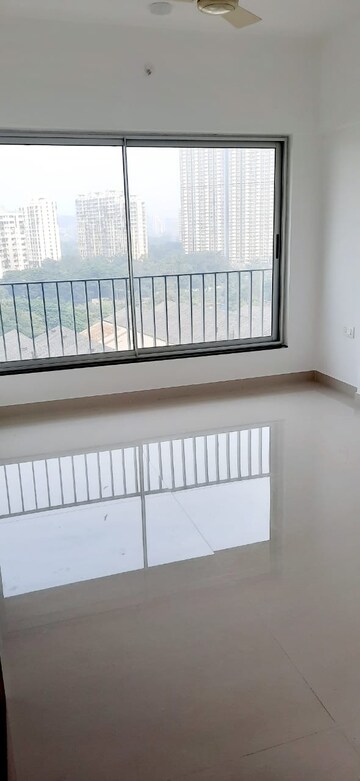 Room in 2 BHK Apartment at Arkade Earth, Kanjurmarg East – for Rent