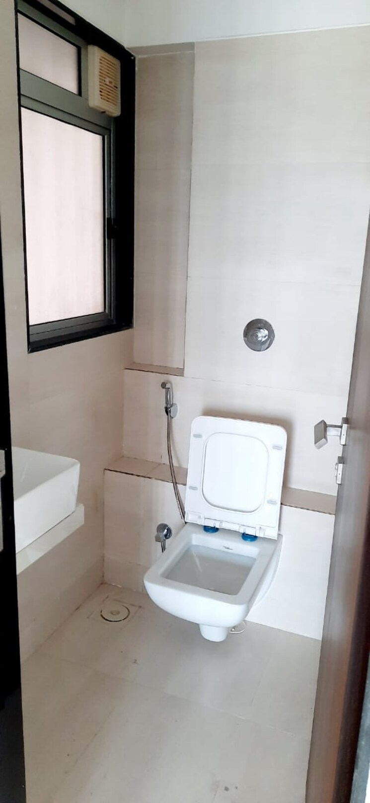 Bathroom, arkade-earth 2 Bedroom 682 Sq.Ft. Apartment In Kanjurmarg East Mumbai 8765462