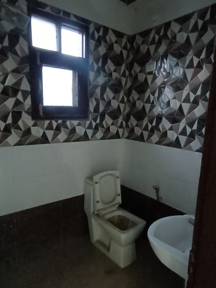 Bathroom, ansal-api-esencia 2 Bedroom 1200 Sq.Ft. Builder Floor In Sector 67 Gurgaon 8765464