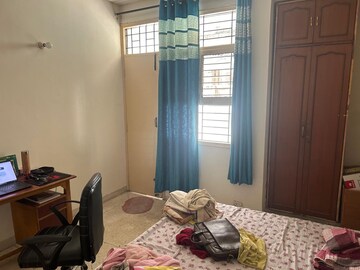 Bedroom in 3 BHK Builder Floor at Unitech South City II, Sector 50 – for Rent