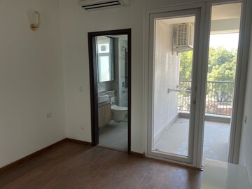 Room in 2 BHK Builder Floor at Vatika Inxt Floors, Sector 82 – for Rent