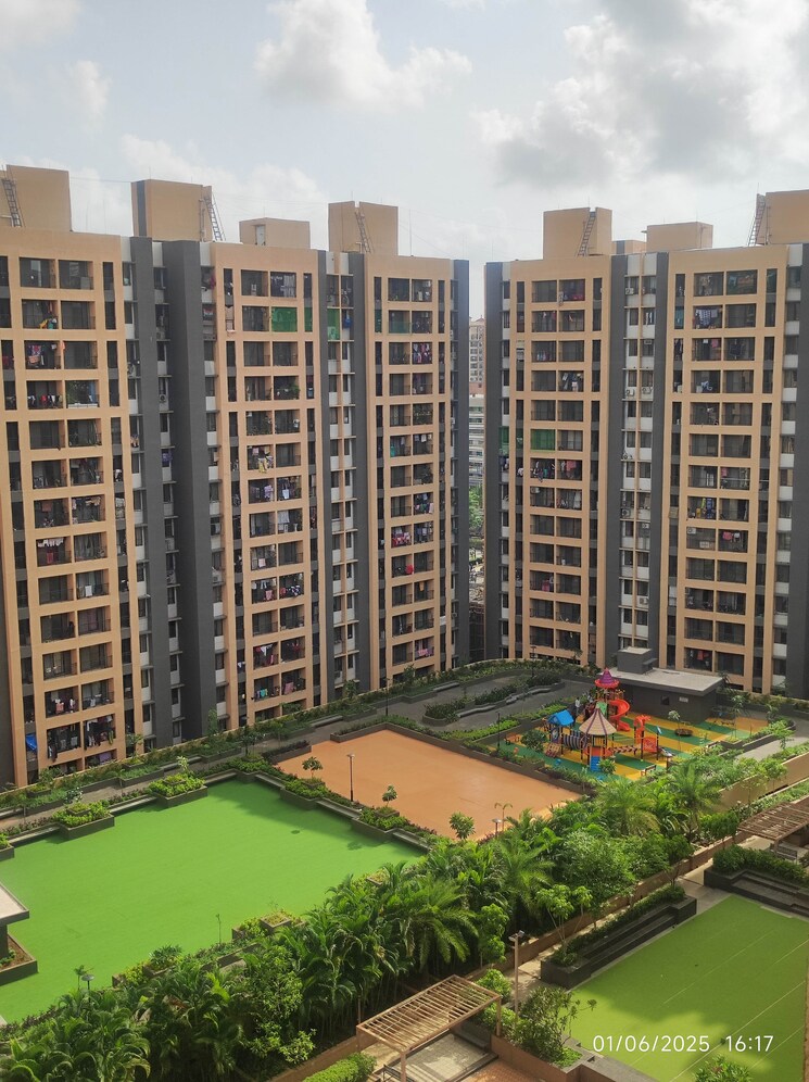 Exterior View, rustomjee-virar-avenue-l1-l2-and-l4-wing-h 2 Bedroom 512 Sq.Ft. Apartment In Virar West Palghar 8765535