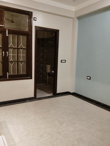 Room in 2 BHK Independent House at Vikas Nagar – for Rent