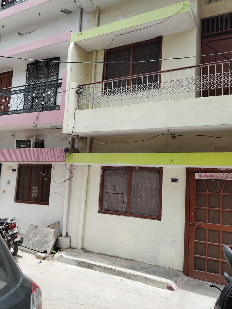 Exterior View, vikas nagar 4 Bedroom 450 Sq.Ft. Independent House In Vikas Nagar Lucknow 8765539