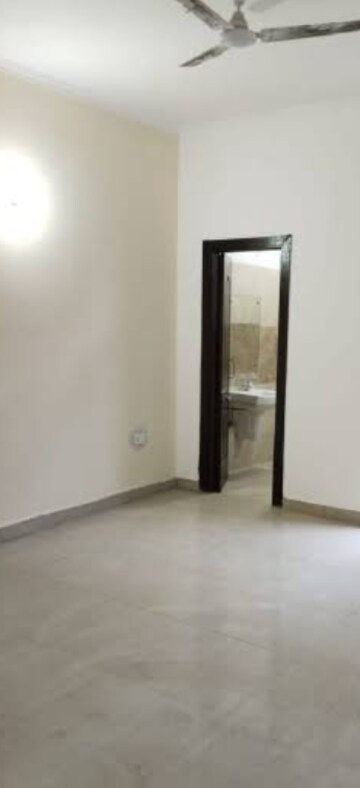 1 BHK Independent House For Rent in Sector 15