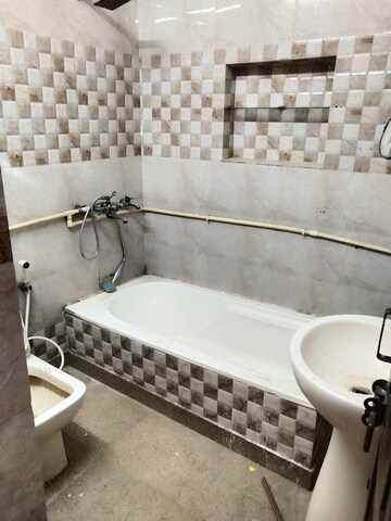 Bathroom in 2 BHK Villa at Sector 55 – for Rent
