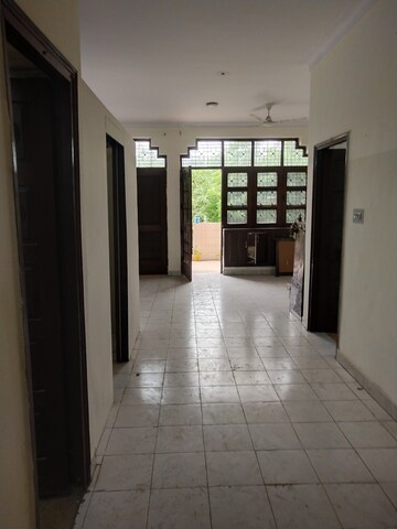 Building Lobby in 2 BHK Villa at Sector 55 – for Rent