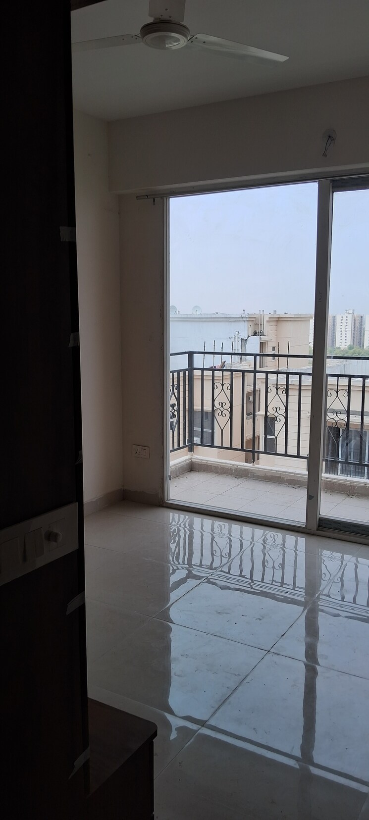 Balcony, signature-global-proxima 2 Bedroom 665 Sq.Ft. Apartment In Sector 89 Gurgaon 8765601