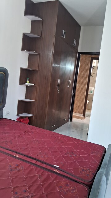 Furnished Amenities in 2 BHK Apartment at Signature Global Proxima, Sector 89 – for Rent