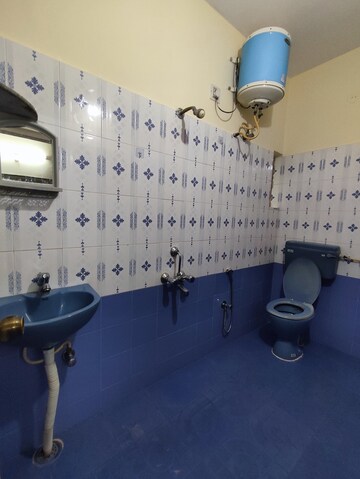 Attached Bathroom in 2 BHK Builder Floor at Btm Layout Stage 2 – for Rent