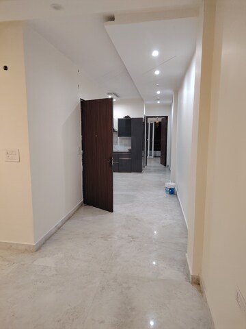  2 BHK Builder Floor at Rajouri Garden – for Rent