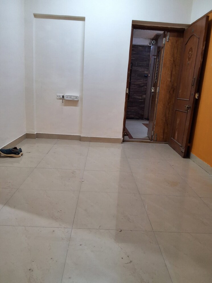 Room, shree-darshan-apartment-andheri 2 Bedroom 550 Sq.Ft. Apartment In Andheri West Mumbai 8765640