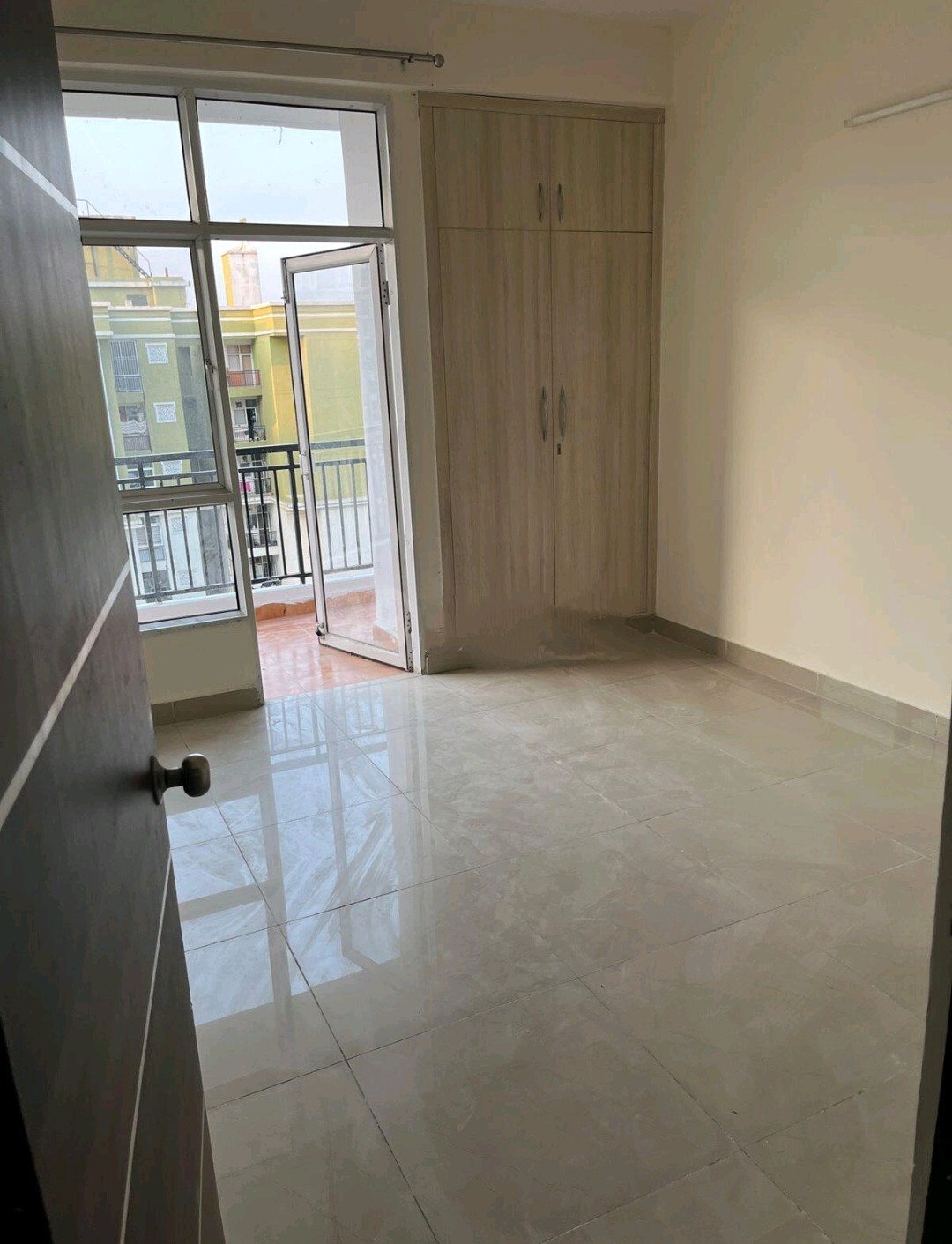 2 BHK Apartment For Sale in Dasnac The Jewel