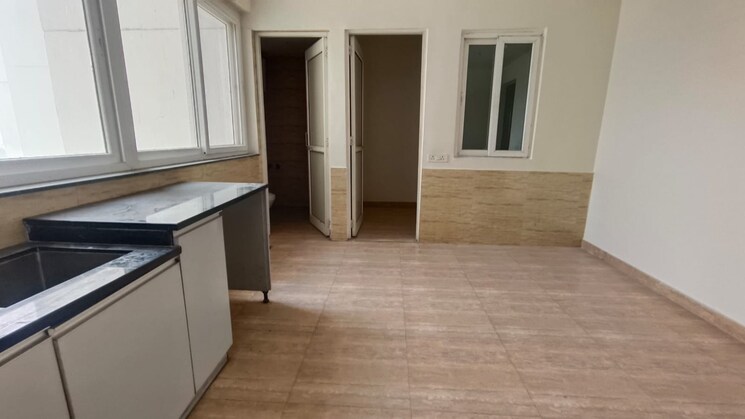 Room, mahagun-mezzaria 3 Bedroom 2500 Sq.Ft. Apartment In Sector 78 Noida 8765677