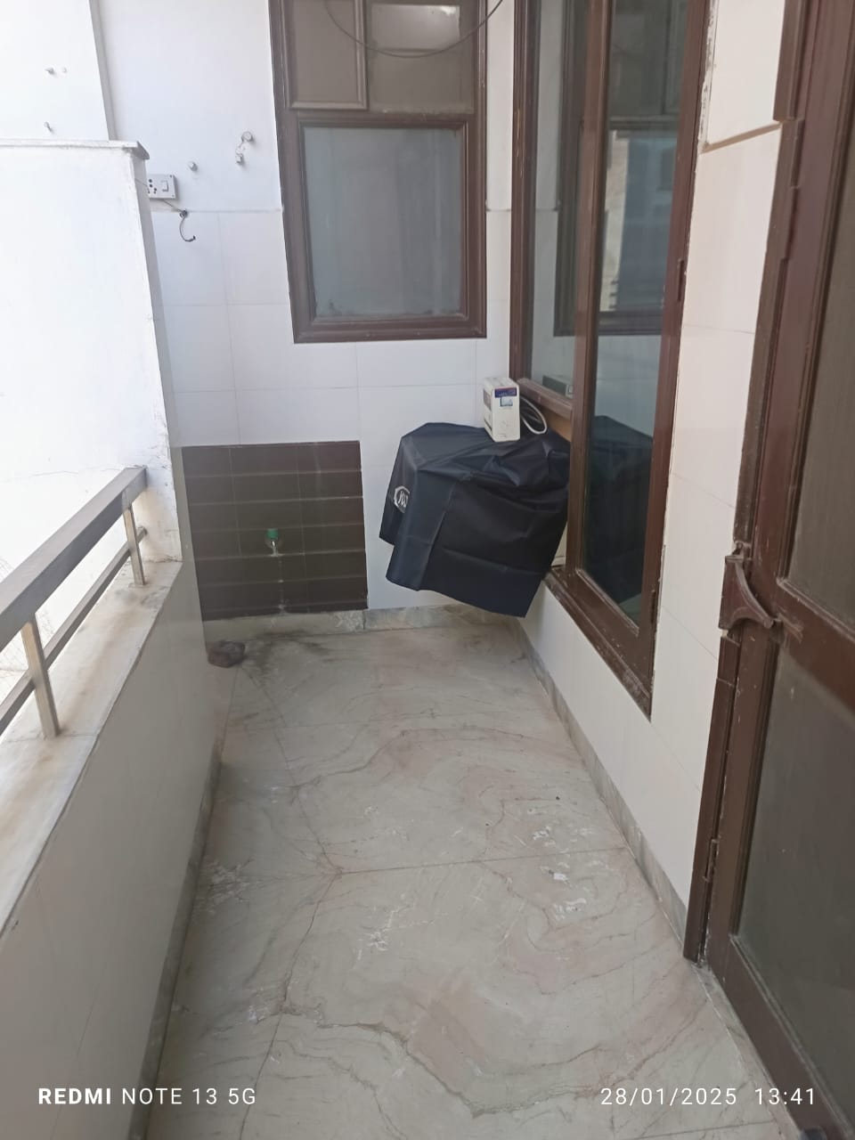 2 BHK + Servant Room Apartment For Rent in Suncity Avenue 102