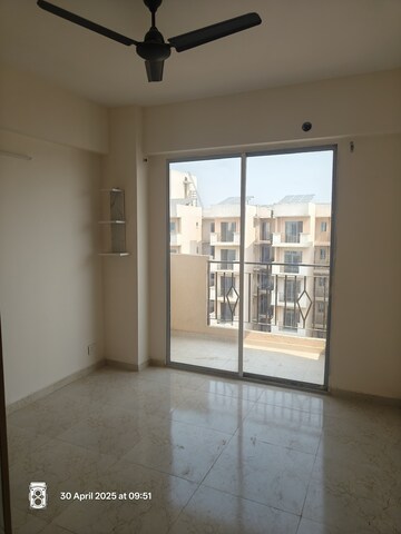2 BHK Apartment For Rent in MRG The Balcony, Sector 93