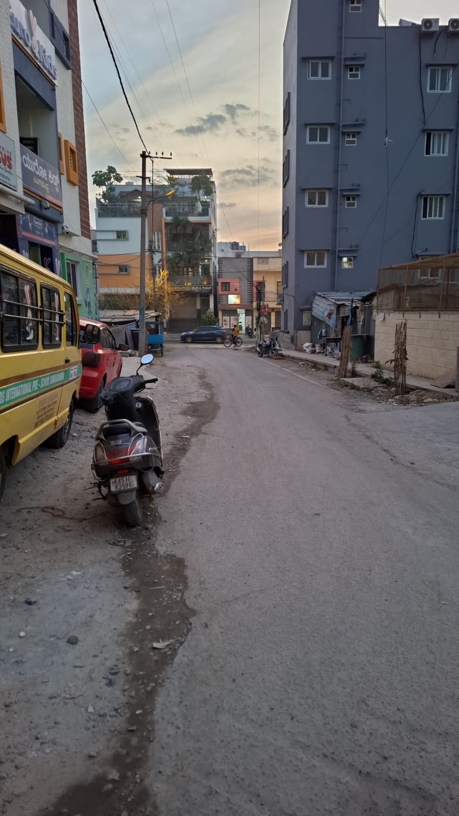 Plot For Sale in Kptcl Layout 