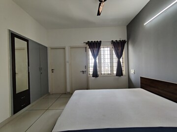 Bedroom in 3 BHK Apartment at Vars Parkwood, Bellandur – for Rent