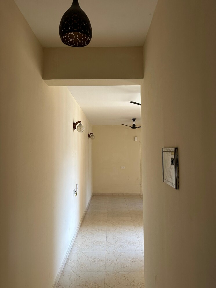 Room, mrg-the-balcony 2 Bedroom 645 Sq.Ft. Apartment In Sector 93 Gurgaon 8765841