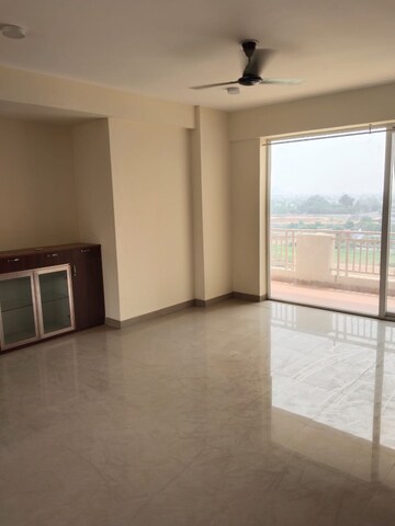 2 BHK Apartment For Rent in MRG The Balcony, Sector 93