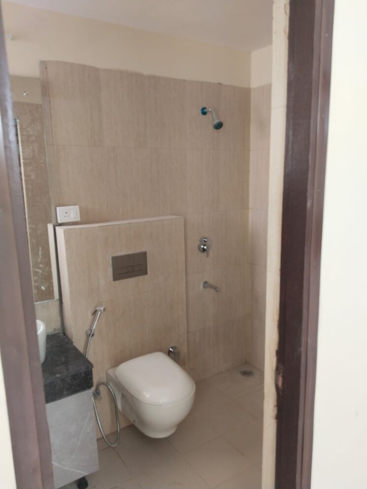 Bathroom, mrg-the-balcony 2 Bedroom 645 Sq.Ft. Apartment In Sector 93 Gurgaon 8765880