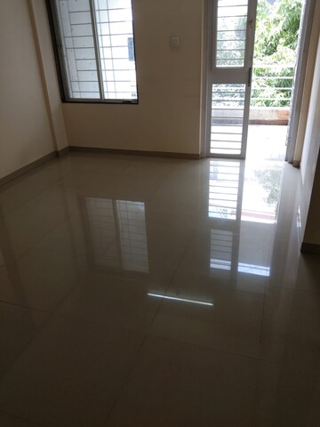 Room in 2.5 BHK Apartment at Rambaug Colony – for Rent