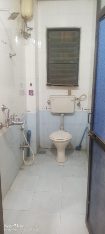Bathroom in 2 BHK Apartment at Daya shreeji, Goregaon East – for Rent